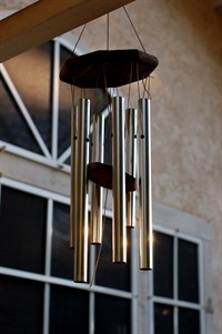 4984482207_93430ff4f6_b wind chains.jpg