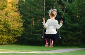 girl9966359607201.jpg